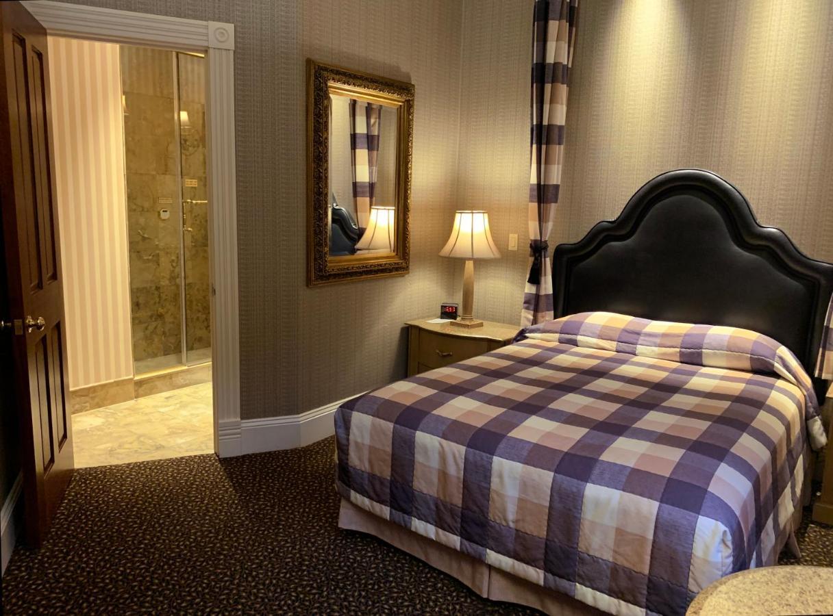 Celebrity Hotel Deadwood Bagian luar foto