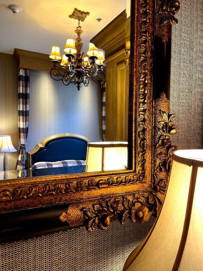 Celebrity Hotel Deadwood Bagian luar foto
