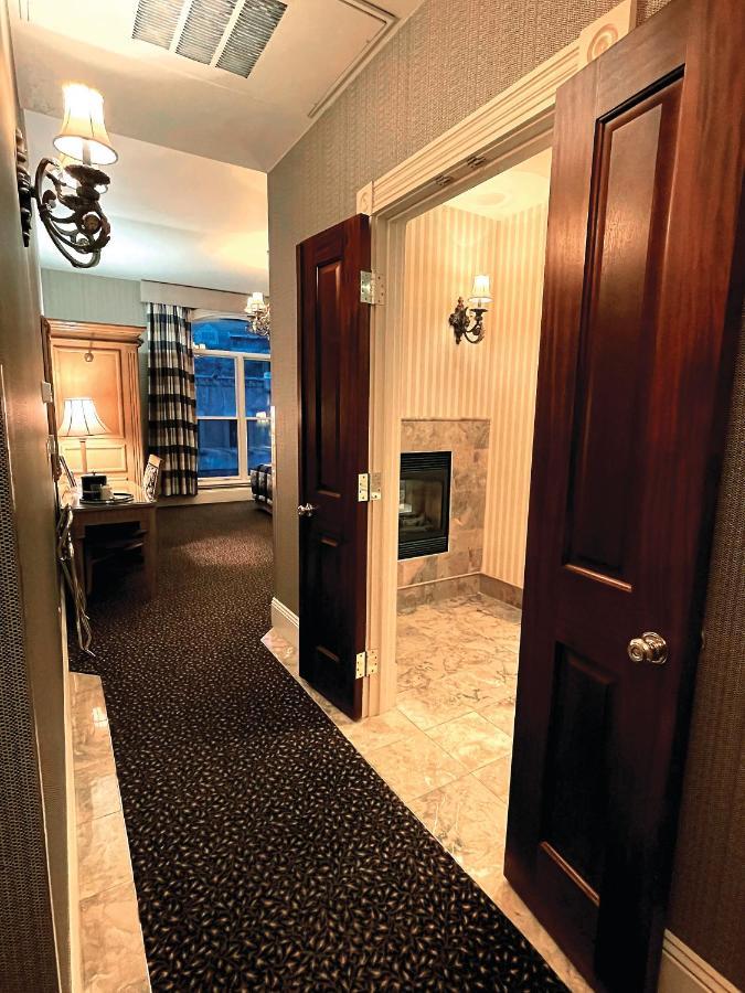 Celebrity Hotel Deadwood Bagian luar foto