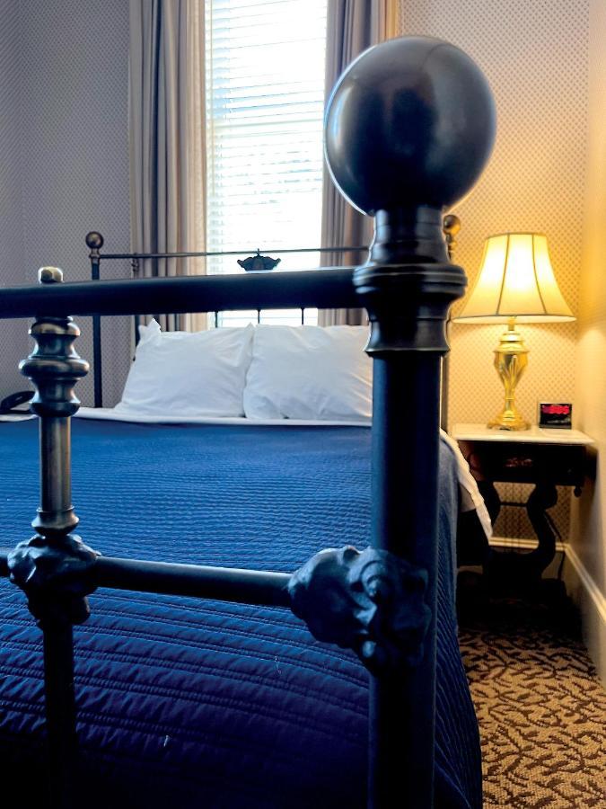 Celebrity Hotel Deadwood Bagian luar foto