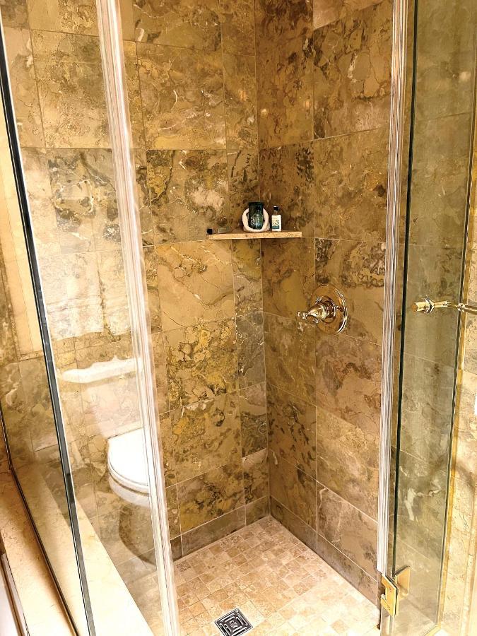 Celebrity Hotel Deadwood Bagian luar foto