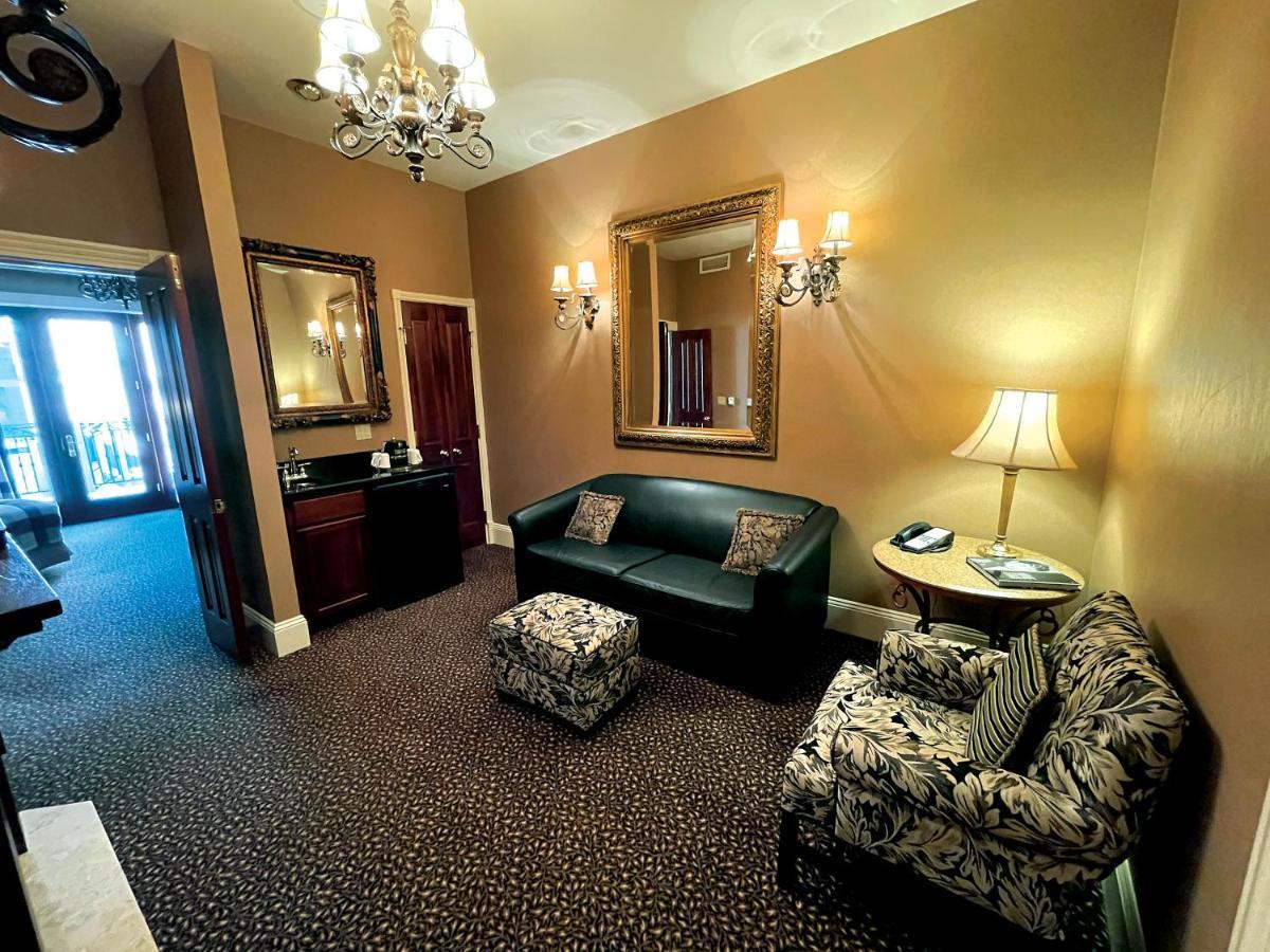 Celebrity Hotel Deadwood Bagian luar foto