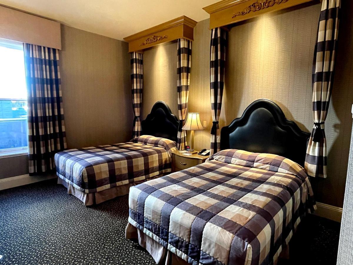 Celebrity Hotel Deadwood Bagian luar foto